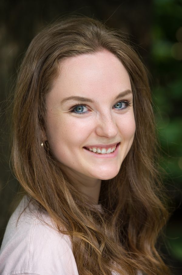 Hebamme Barker Victoria