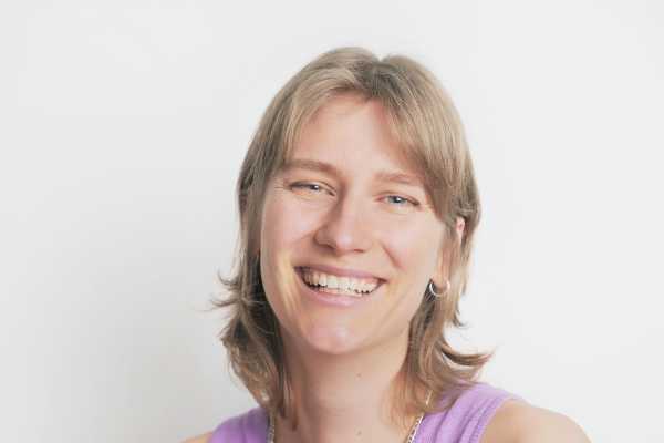 Bild Hebamme Marion Bernhuber