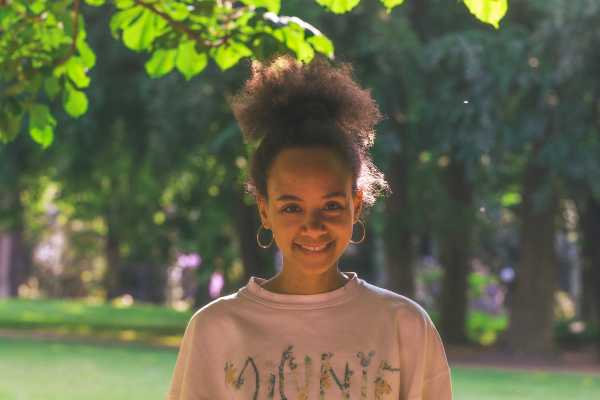 Bild Hebamme Shaana Brown Näckler